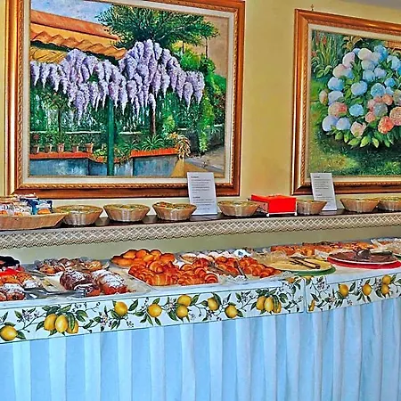 Hotel Girasole Sorrent