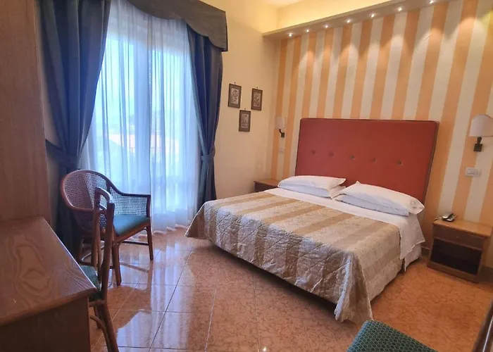 Girasole Ξενοδοχείο 3*