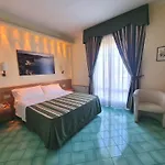 Hotell Girasole 3*