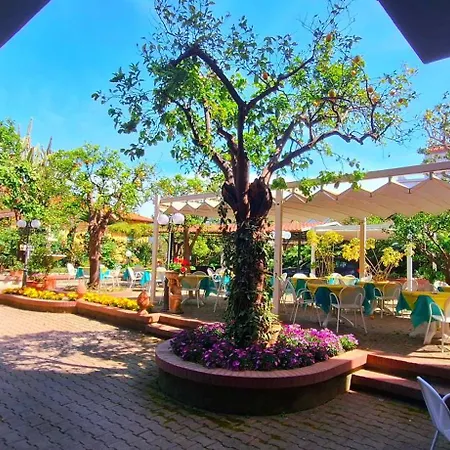 Hotel Girasole