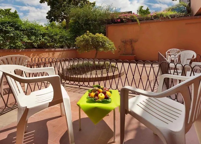Hotel Girasole 3*